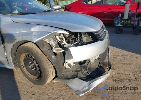 2014 Volkswagen Passat 1.8T S из США, поврежденный, VIN 1VWAT7A39EC087784